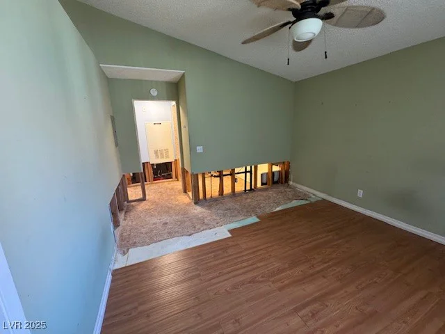 7905 Ryandale, Las Vegas, NV 89145