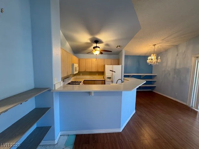 7905 Ryandale, Las Vegas, NV 89145