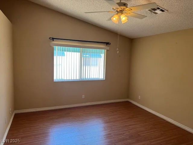 7905 Ryandale, Las Vegas, NV 89145