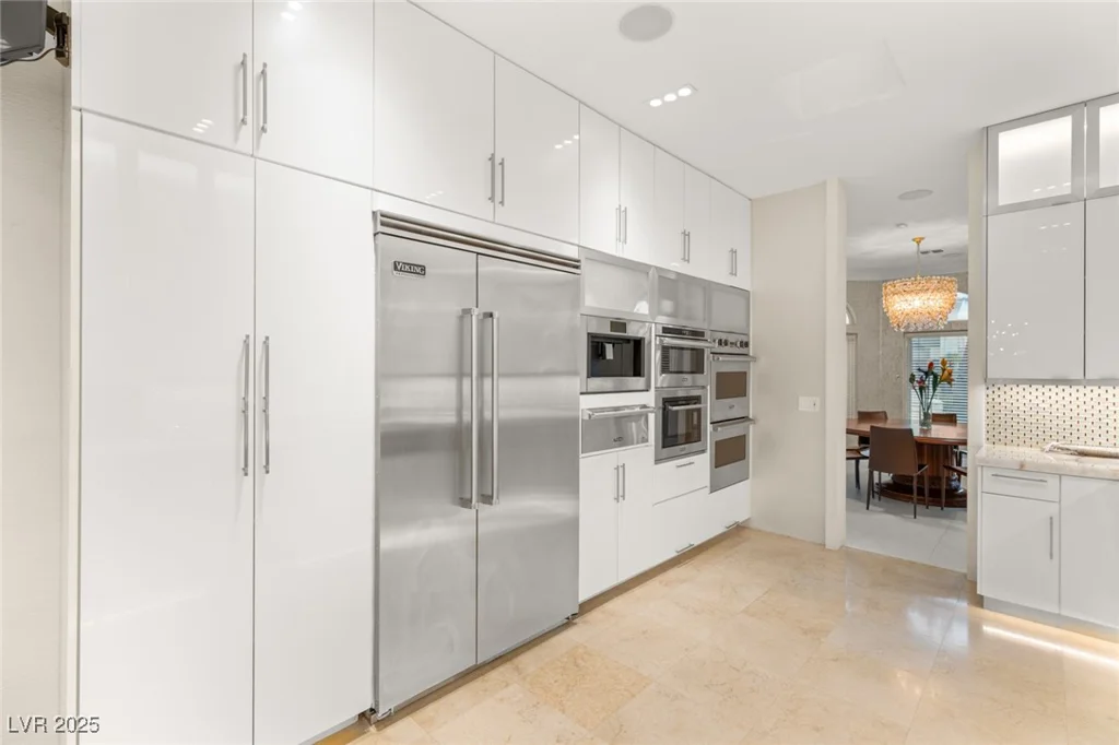 8109 Moonstone, Las Vegas, NV 89128