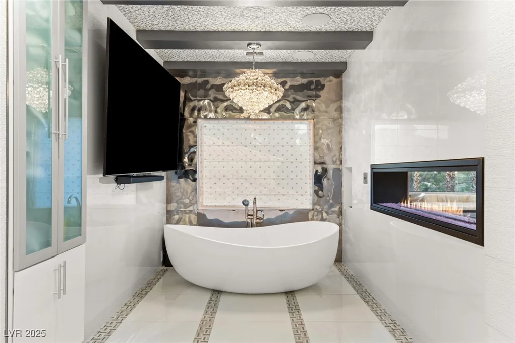 8109 Moonstone, Las Vegas, NV 89128