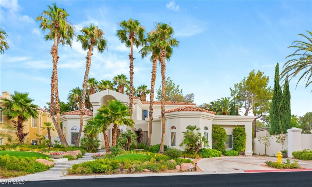 8109 Moonstone, Las Vegas, NV 89128