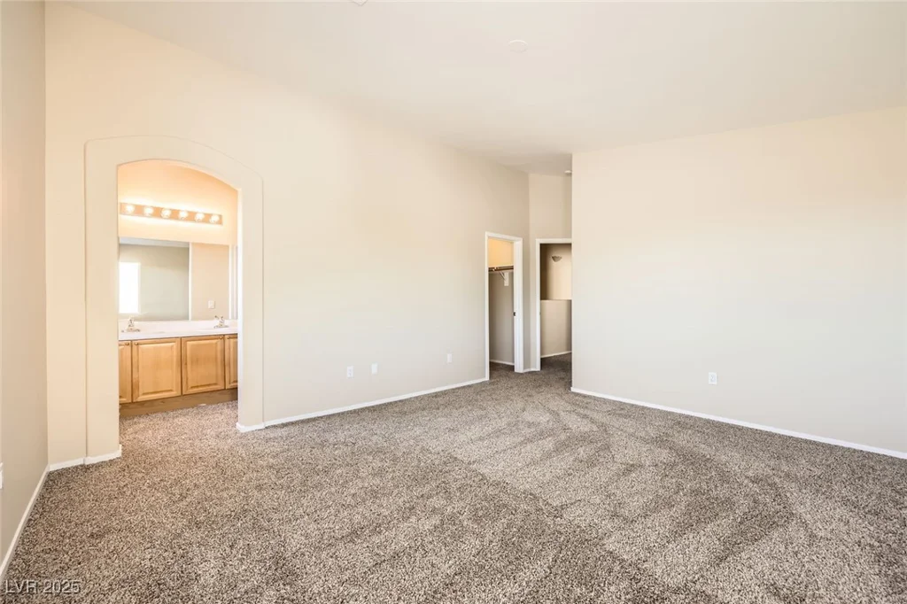 8842 Duncan Barrel, Las Vegas, NV 89178