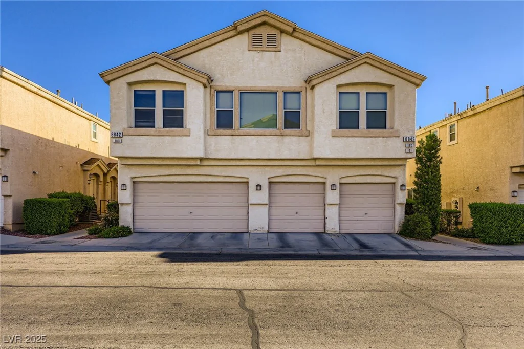 8842 Duncan Barrel, Las Vegas, NV 89178