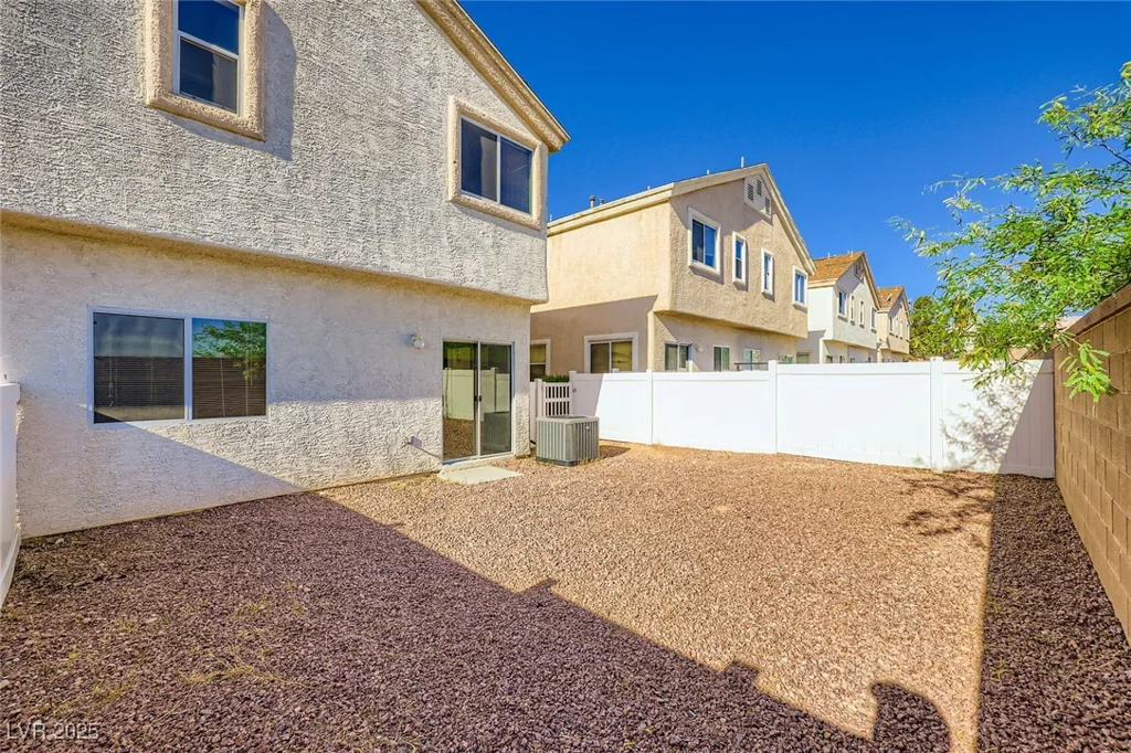 8842 Duncan Barrel, Las Vegas, NV 89178