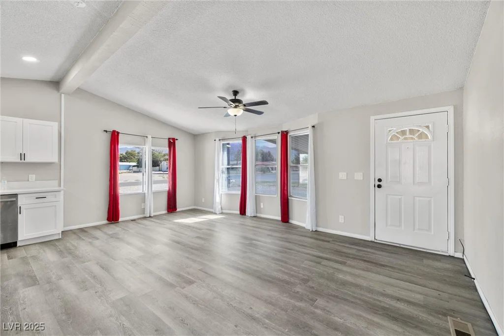 3980 Point, Pahrump, NV 89060