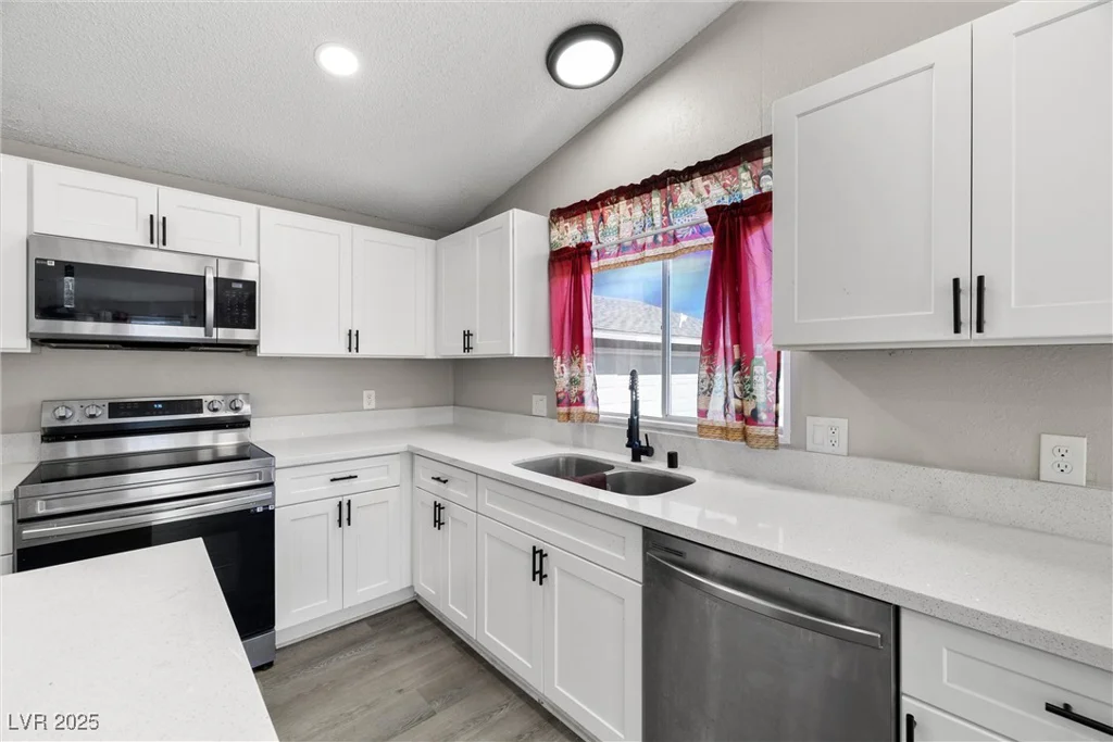 3980 Point, Pahrump, NV 89060