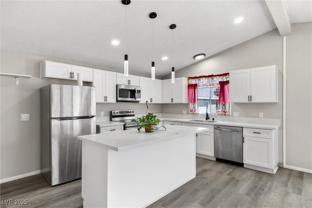 3980 Point, Pahrump, NV 89060