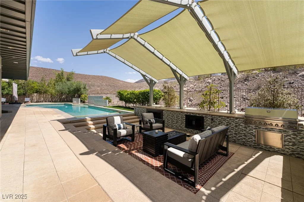 6 Yorkridge, Henderson, NV 89052