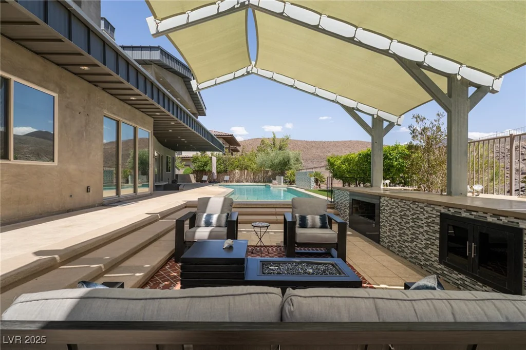 6 Yorkridge, Henderson, NV 89052