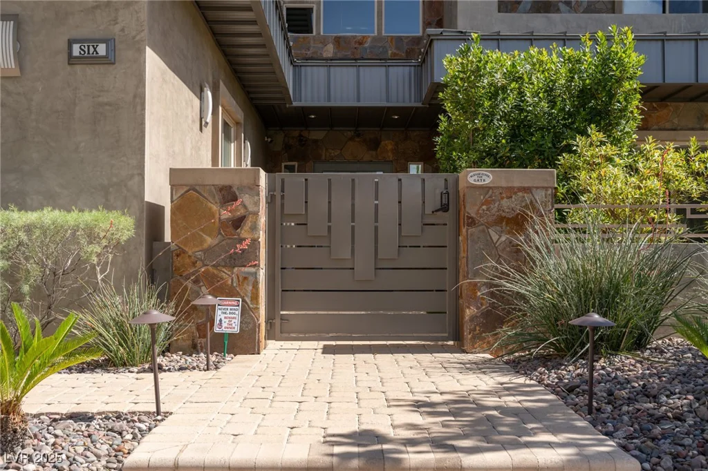 6 Yorkridge, Henderson, NV 89052