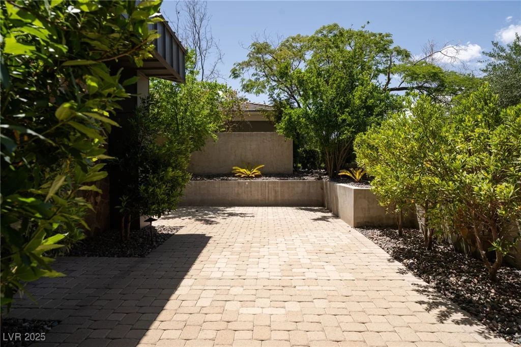 6 Yorkridge, Henderson, NV 89052
