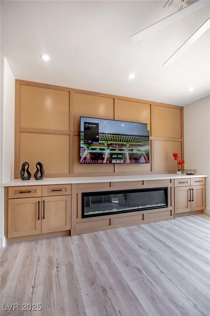 2561 Terrytown, Henderson, NV 89052