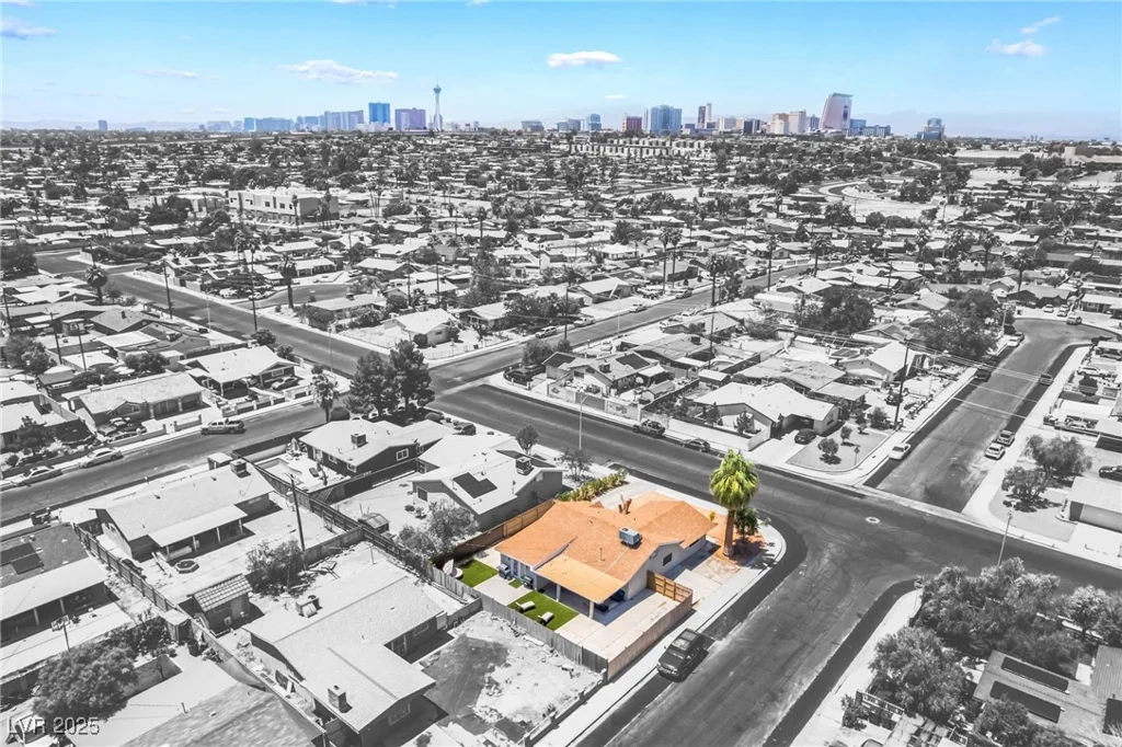844 21st, Las Vegas, NV 89101