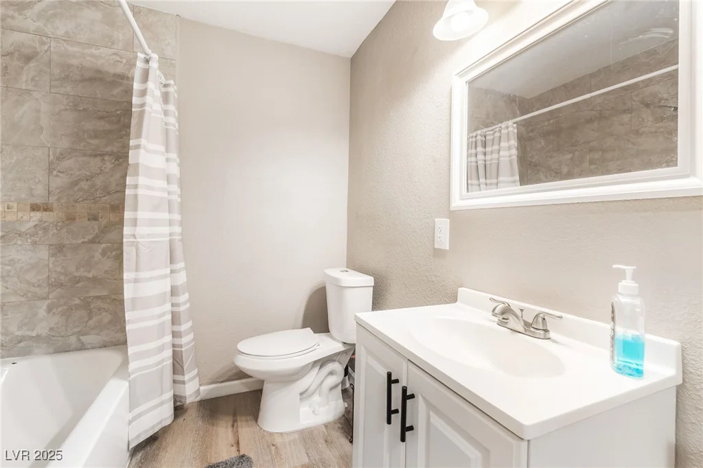 844 21st, Las Vegas, NV 89101