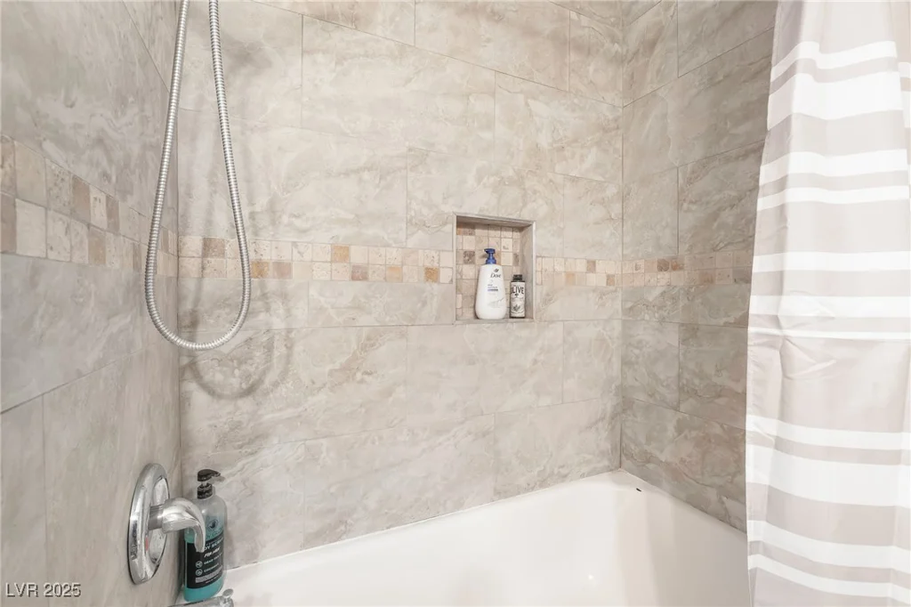 844 21st, Las Vegas, NV 89101