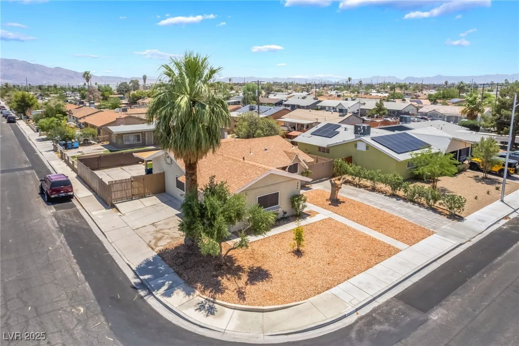 844 21st, Las Vegas, NV 89101