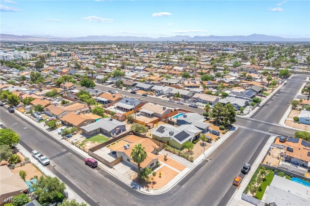 844 21st, Las Vegas, NV 89101