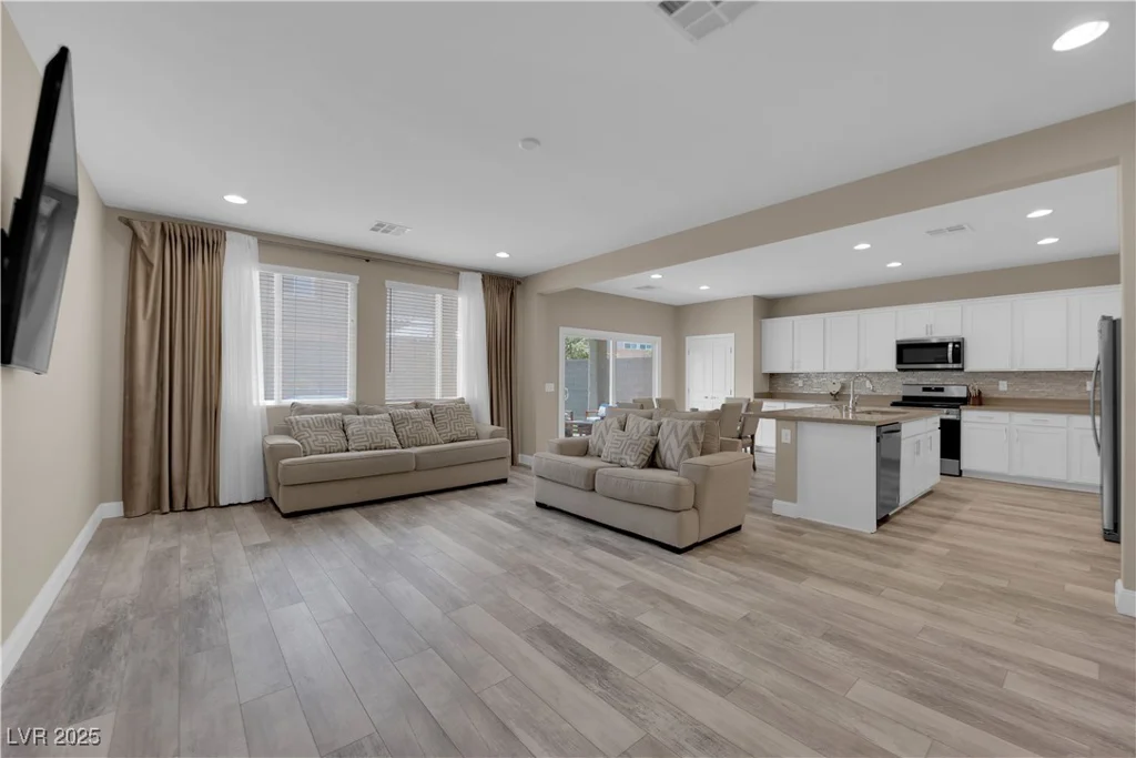 9947 Tucket Point, Las Vegas, NV 89178