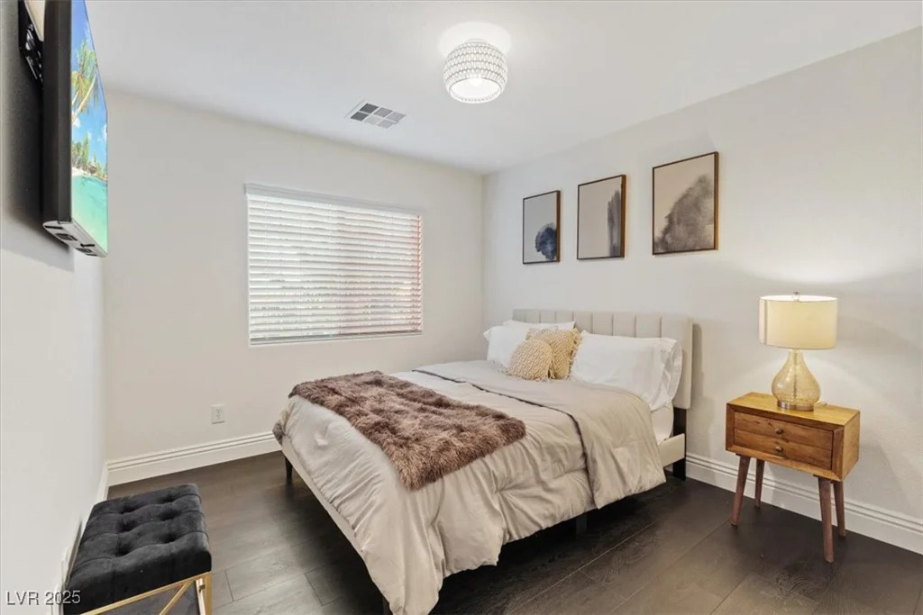 8325 Winterchase, Las Vegas, NV 89143