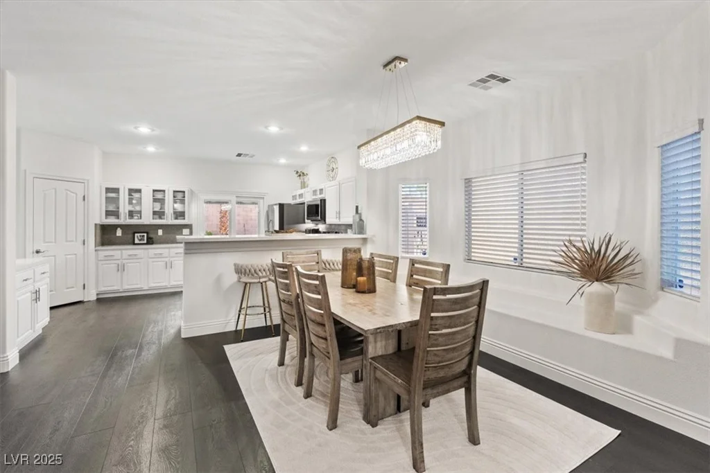 8325 Winterchase, Las Vegas, NV 89143