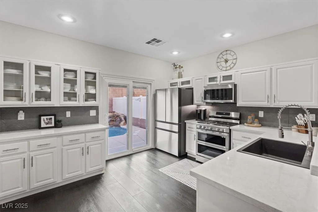 8325 Winterchase, Las Vegas, NV 89143