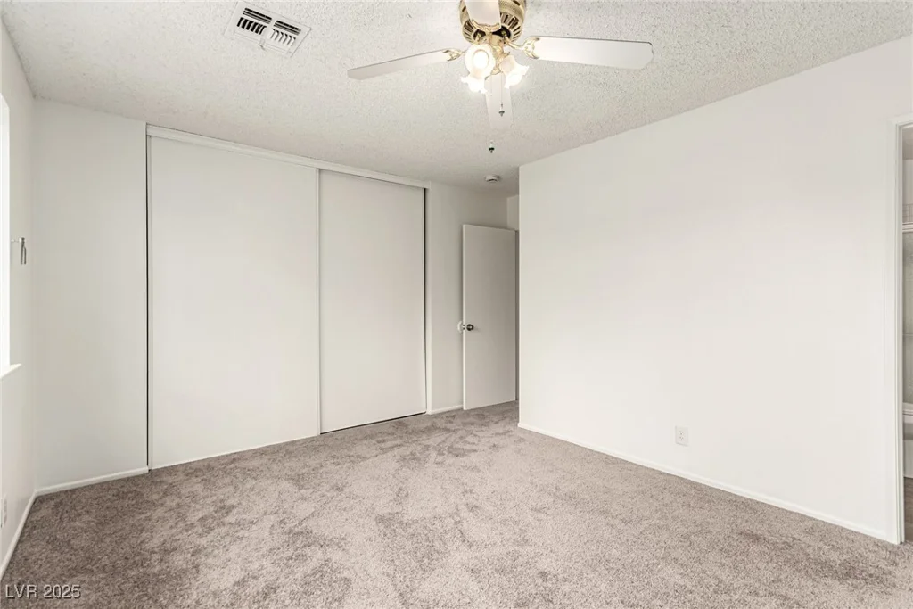 4416 Rip Van Winkle, Las Vegas, NV 89102