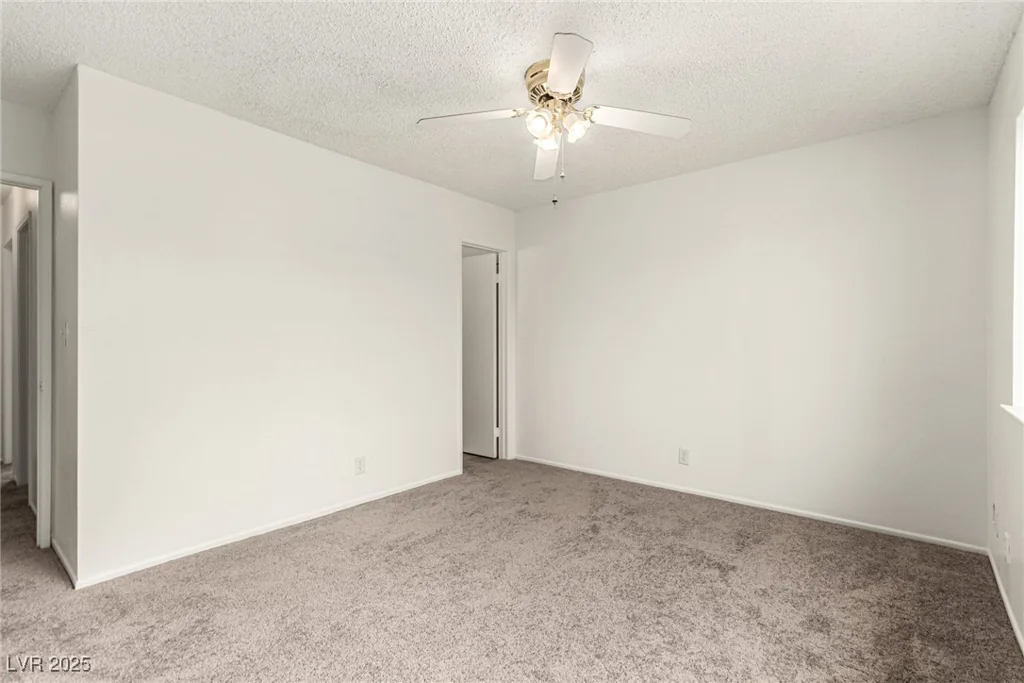 4416 Rip Van Winkle, Las Vegas, NV 89102
