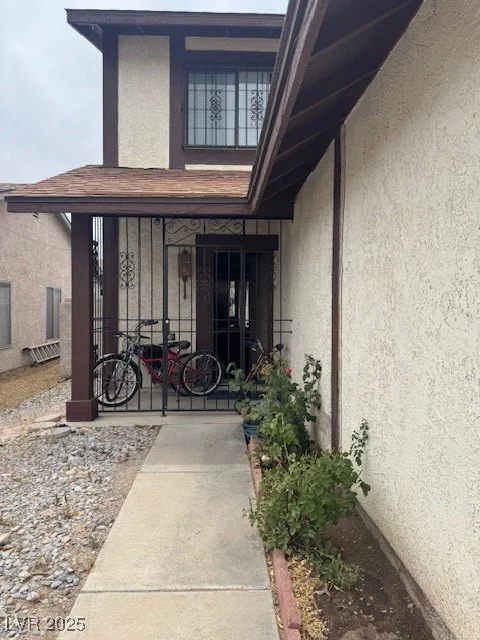6633 Gazelle, Las Vegas, NV 89108