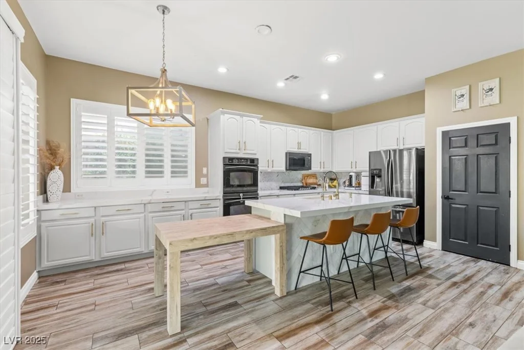 8929 Monte Oro, Las Vegas, NV 89131