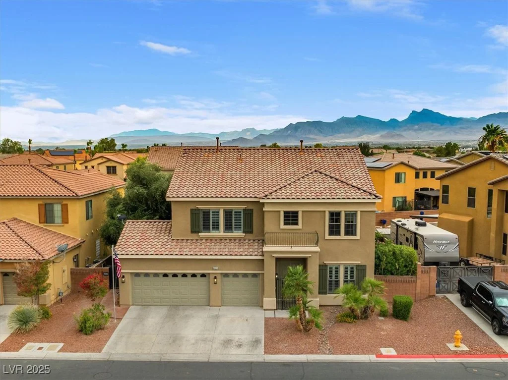 8929 Monte Oro, Las Vegas, NV 89131