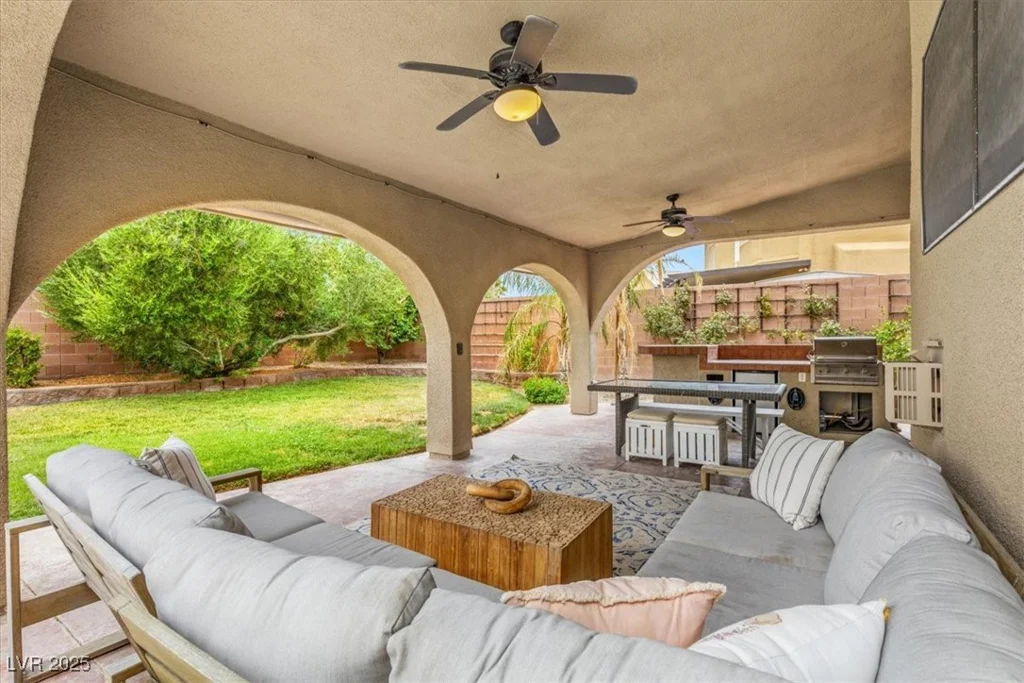 8929 Monte Oro, Las Vegas, NV 89131
