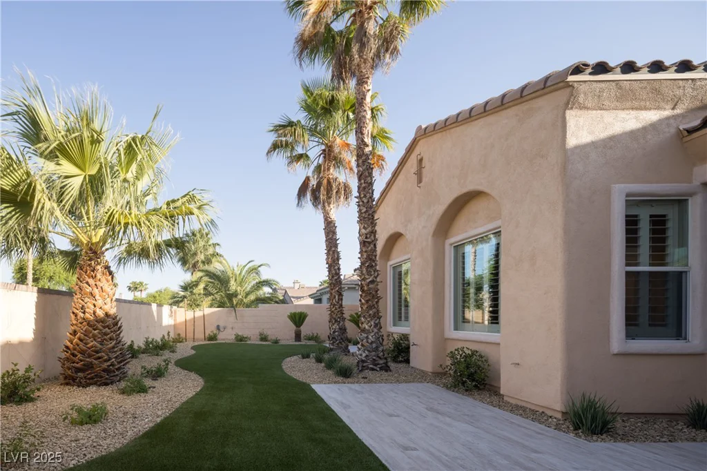 2824 Evening Rock, Las Vegas, NV 89135