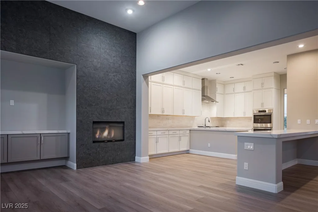 2824 Evening Rock, Las Vegas, NV 89135