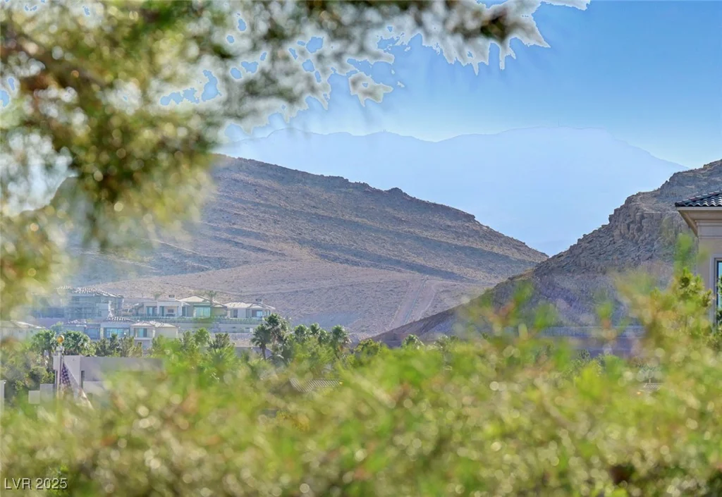 11417 Rock Cove, Las Vegas, NV 89141