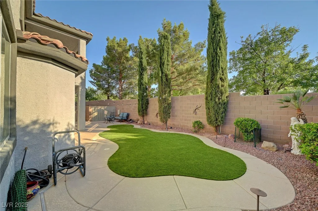 11417 Rock Cove, Las Vegas, NV 89141