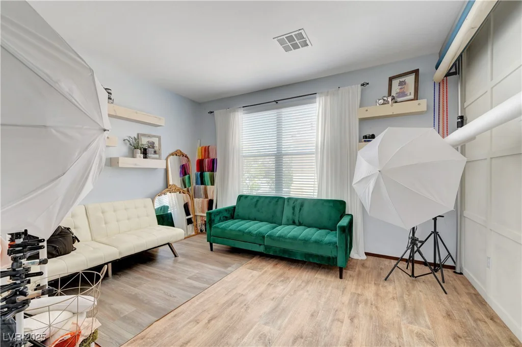 5716 Breckenridge, North Las Vegas, NV 89081
