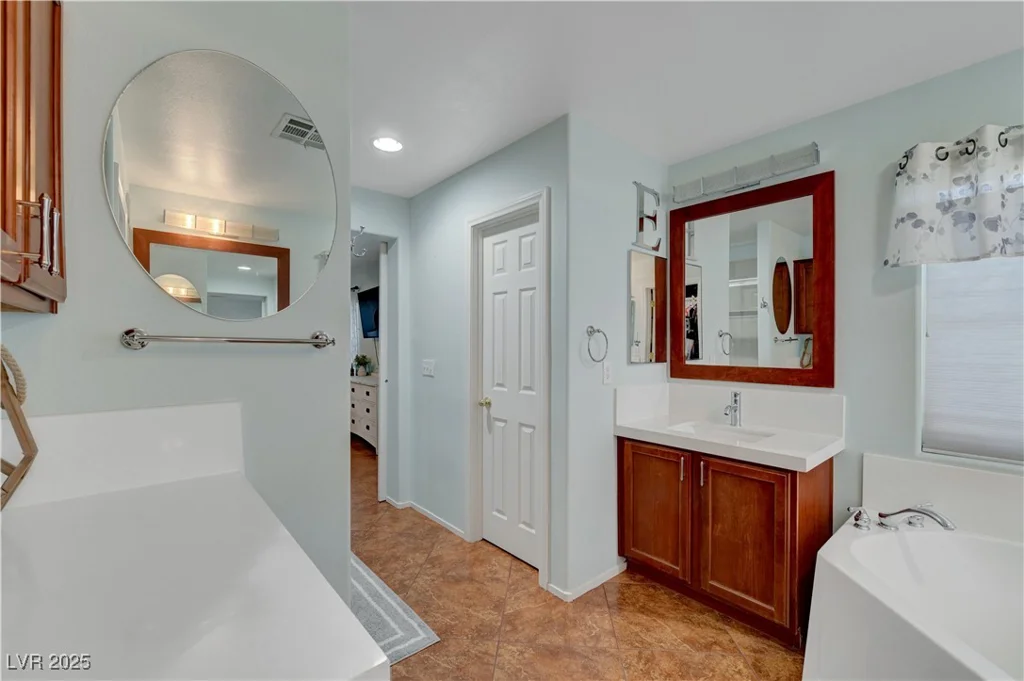 5716 Breckenridge, North Las Vegas, NV 89081