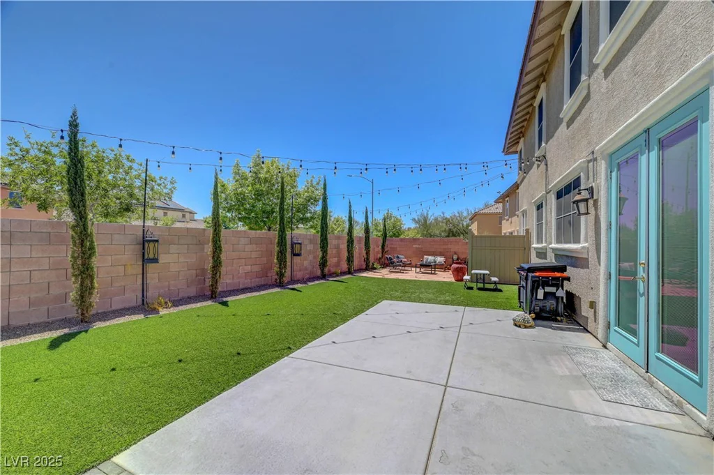 5716 Breckenridge, North Las Vegas, NV 89081