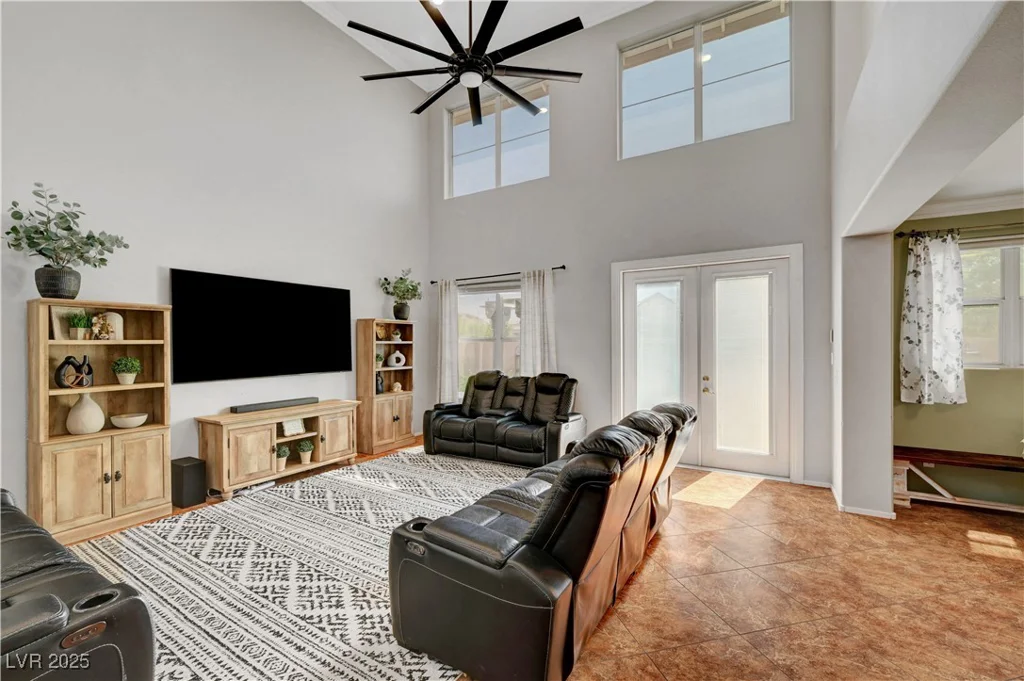 5716 Breckenridge, North Las Vegas, NV 89081