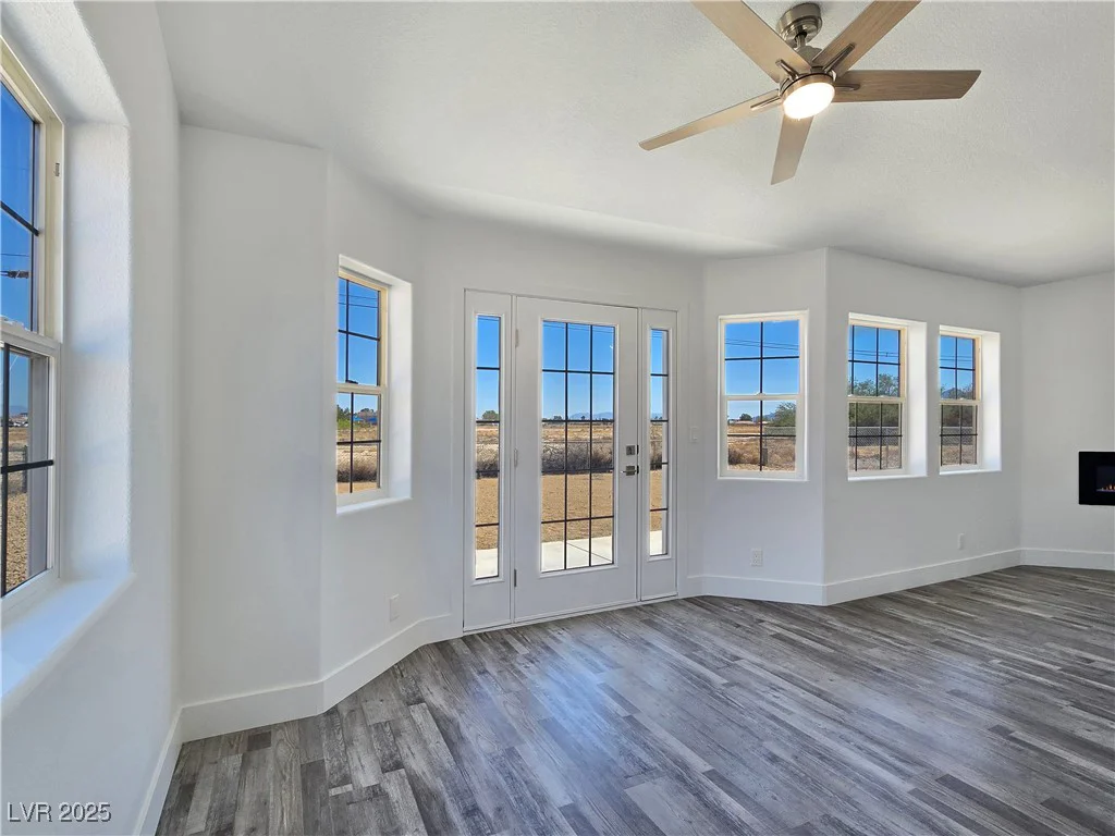 3326 Mount Charleston, Pahrump, NV 89048