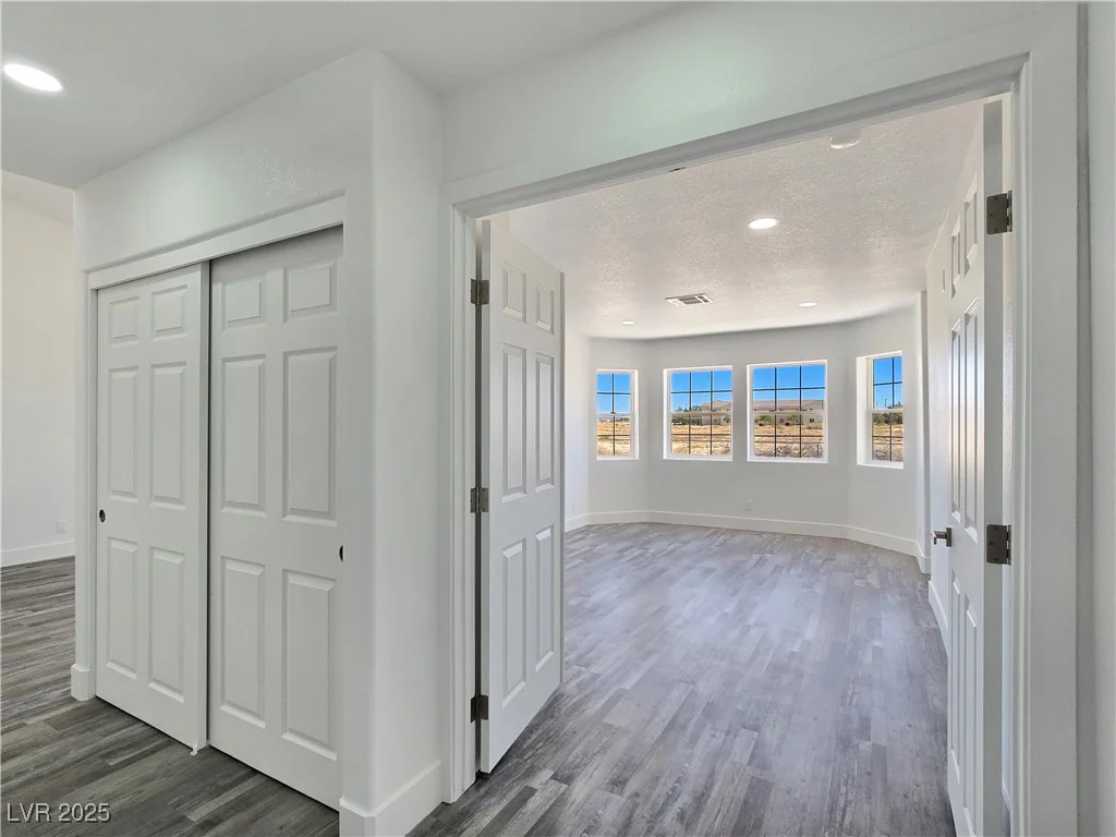 3326 Mount Charleston, Pahrump, NV 89048