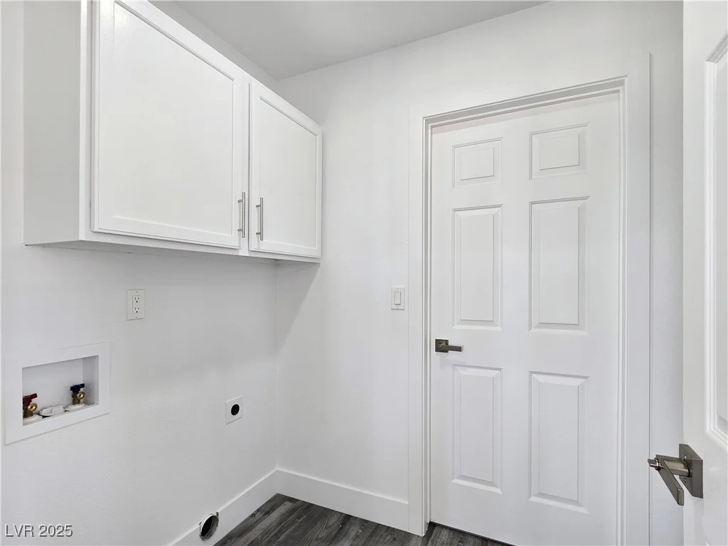 3326 Mount Charleston, Pahrump, NV 89048