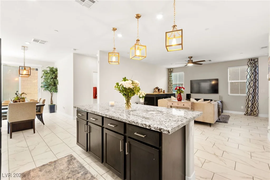 10940 Oregano, Las Vegas, NV 89166
