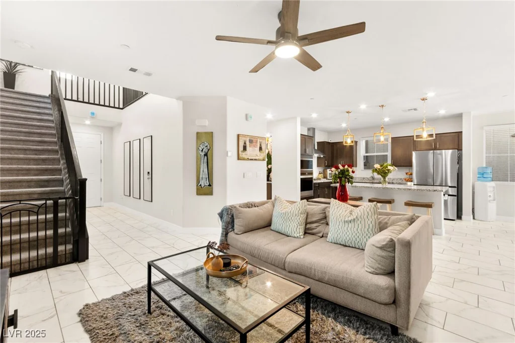 10940 Oregano, Las Vegas, NV 89166