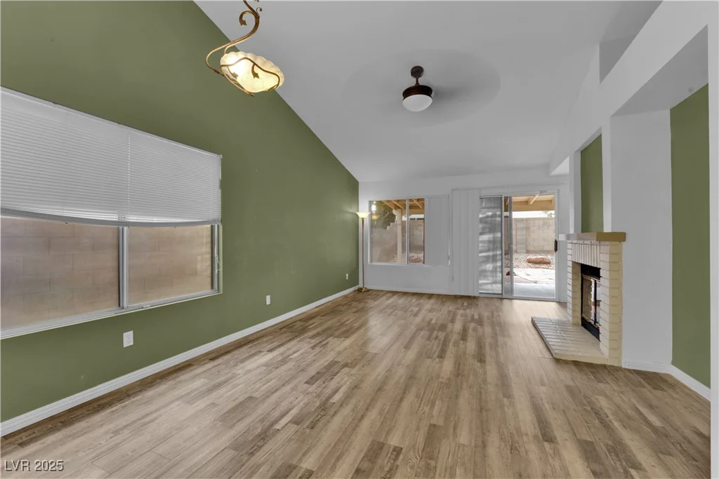 4835 Anchorage, Las Vegas, NV 89147