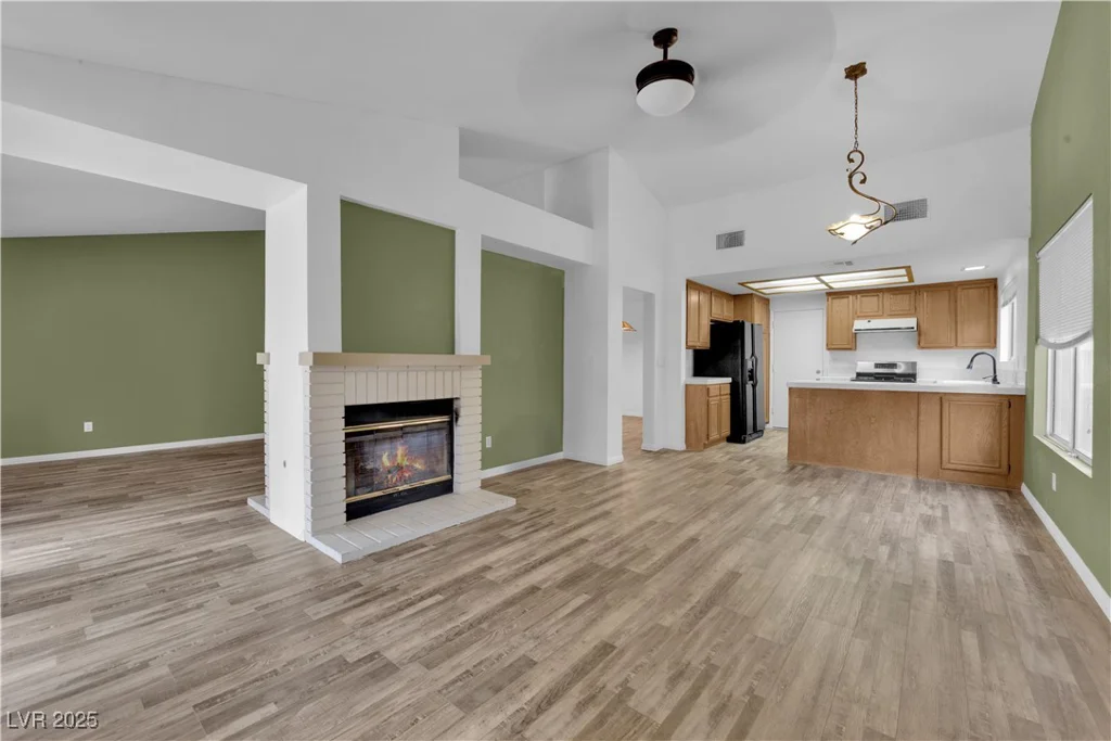 4835 Anchorage, Las Vegas, NV 89147