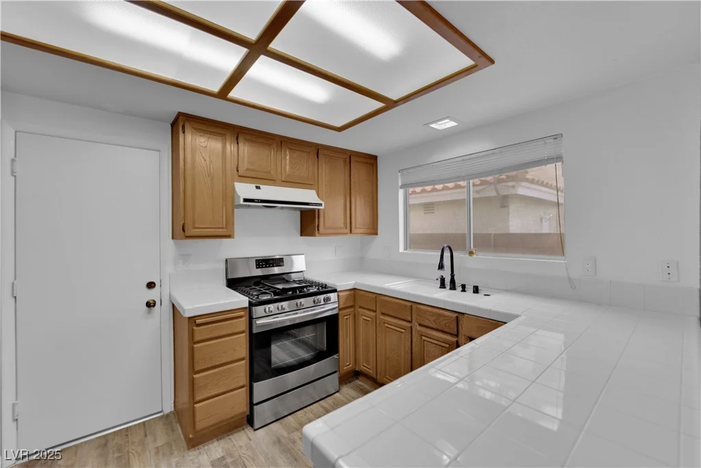 4835 Anchorage, Las Vegas, NV 89147