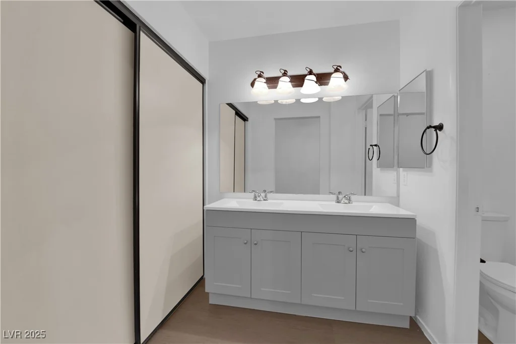 4835 Anchorage, Las Vegas, NV 89147