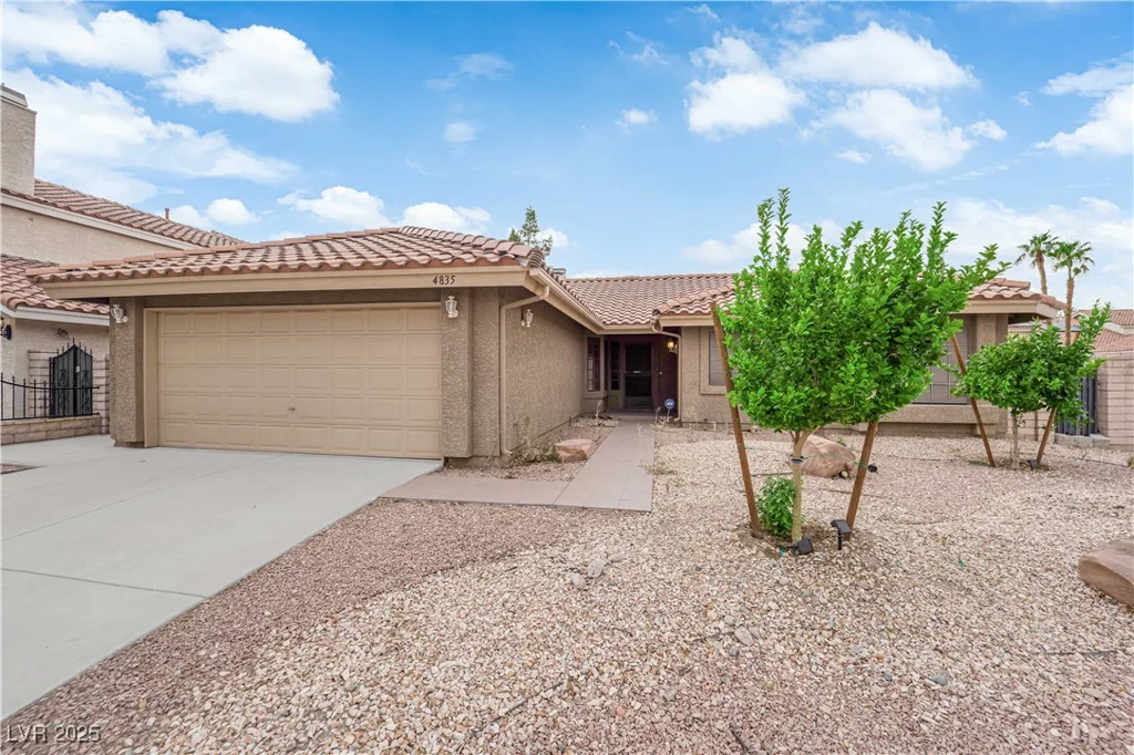4835 Anchorage, Las Vegas, NV 89147